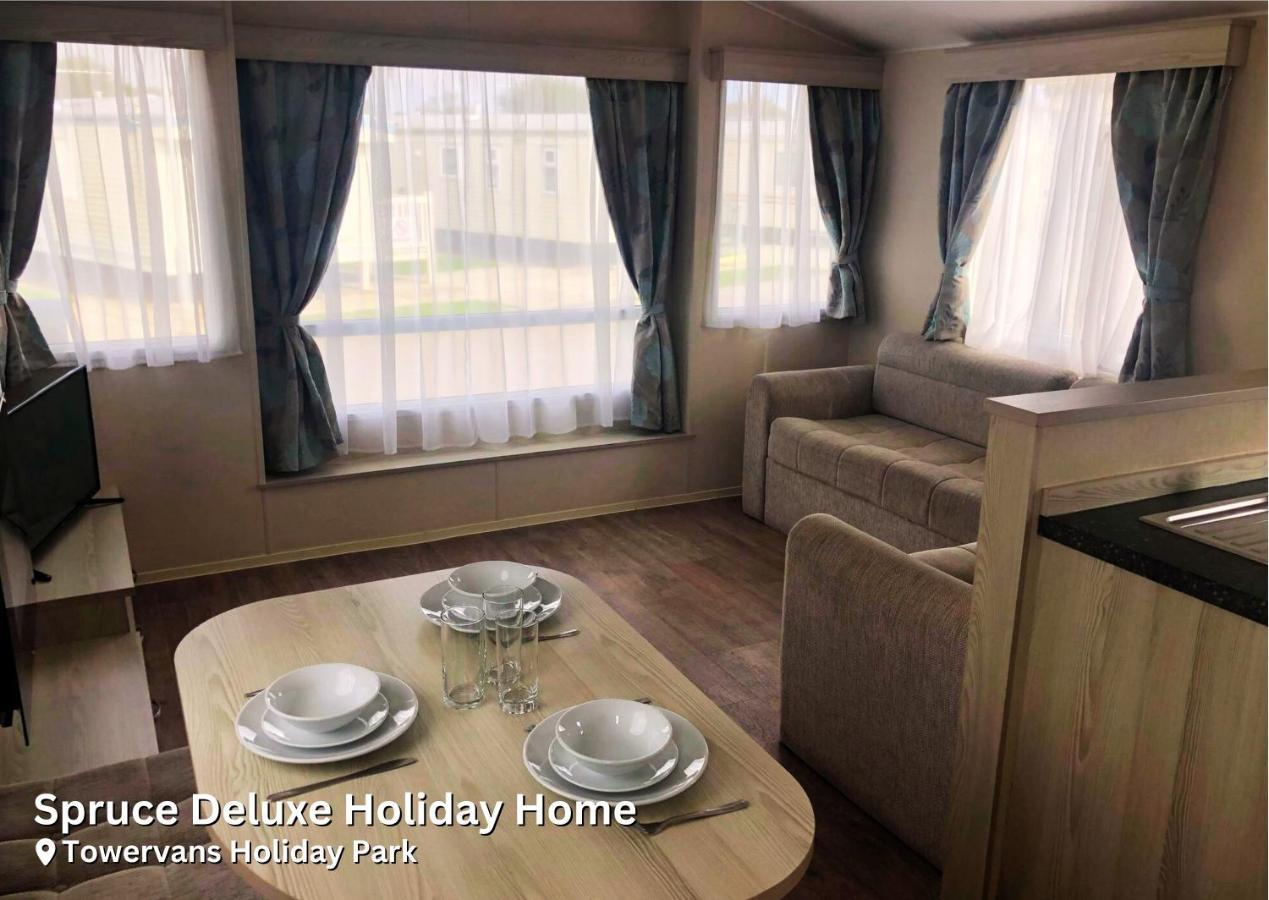 Spruce Deluxe Holiday Home Мейблторп Экстерьер фото