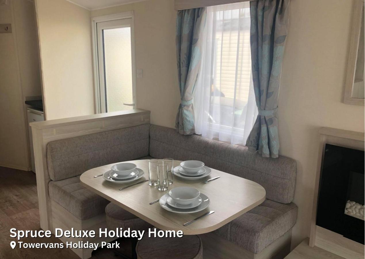 Spruce Deluxe Holiday Home Мейблторп Экстерьер фото